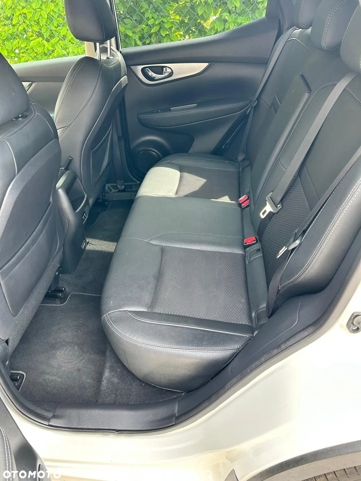Nissan Qashqai 1.5 dCi DCT TEKNA - 14