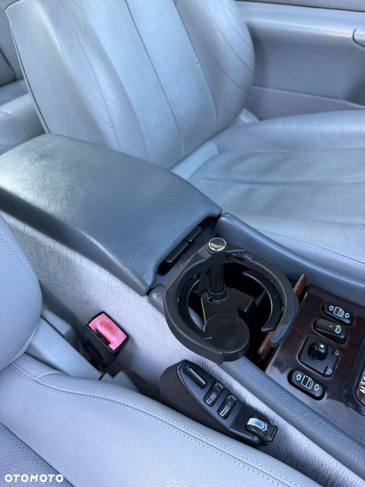 Mercedes-Benz CLK - 7
