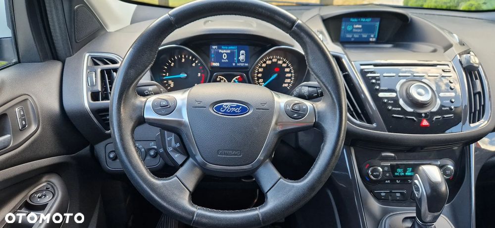 Ford Kuga 2.0 TDCi 4x4 Titanium - 24