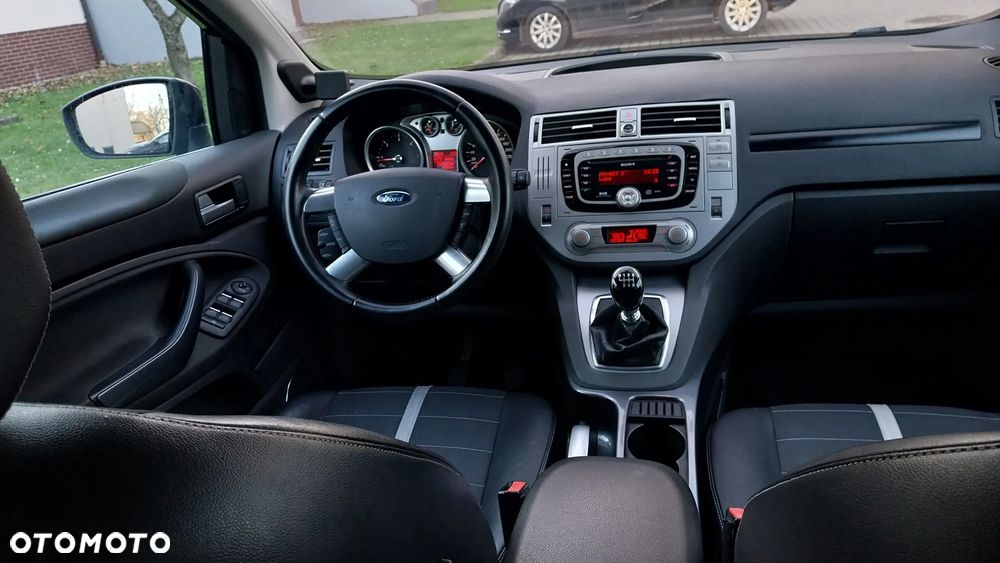 Ford Kuga 2.0 TDCi Titanium S - 5