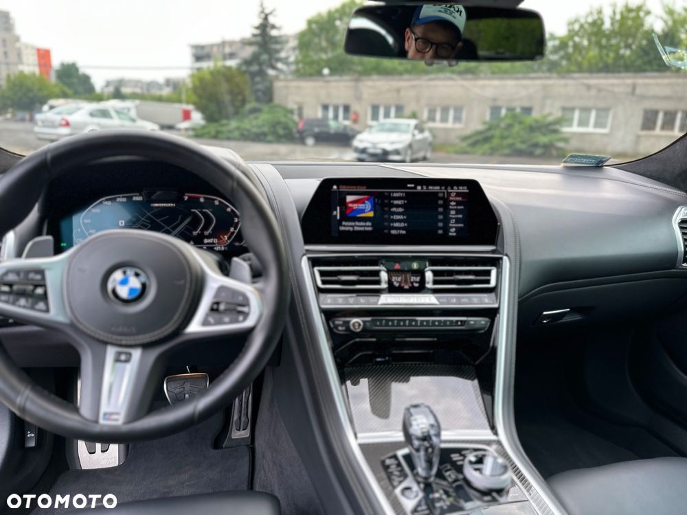 BMW Seria 8 - 21