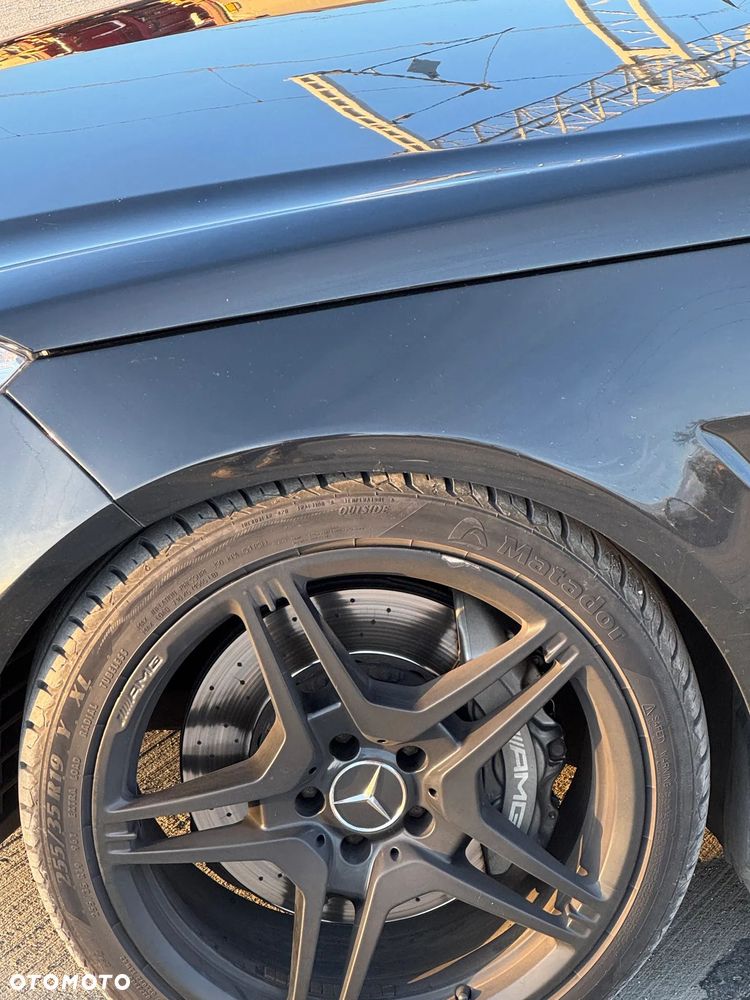 Mercedes-Benz Klasa E 63 AMG - 6