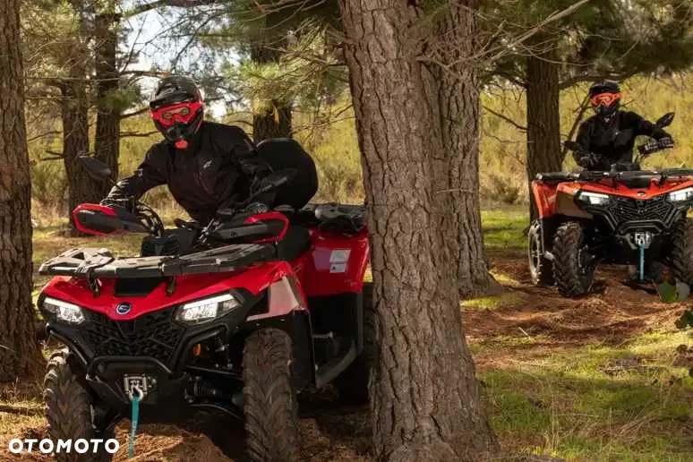 CFMoto CForce - 8
