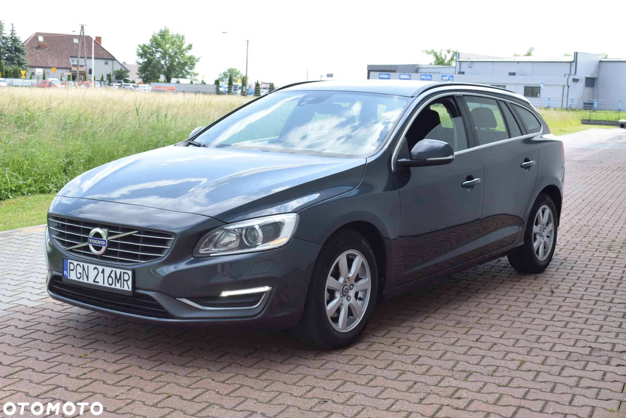 Volvo V60 D4 Drive-E Momentum - 2