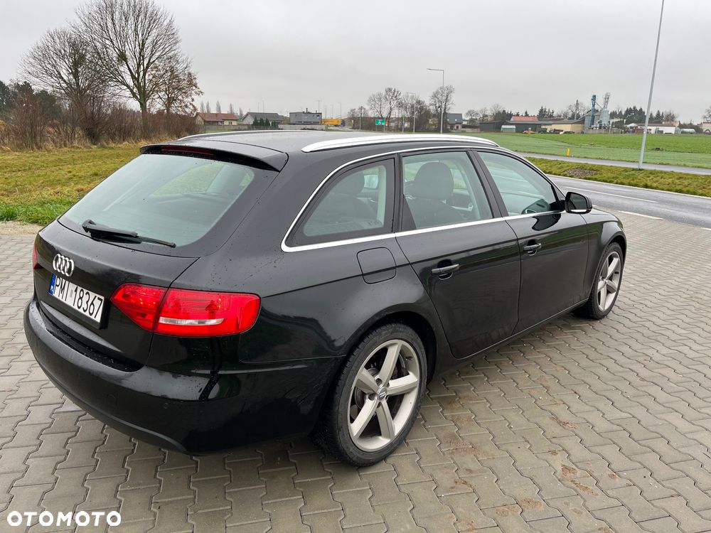 Audi A4 Avant 2.0 TDI DPF Ambiente - 8