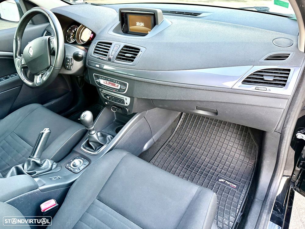 Renault Mégane 1.2 TCE Limited SS - 6