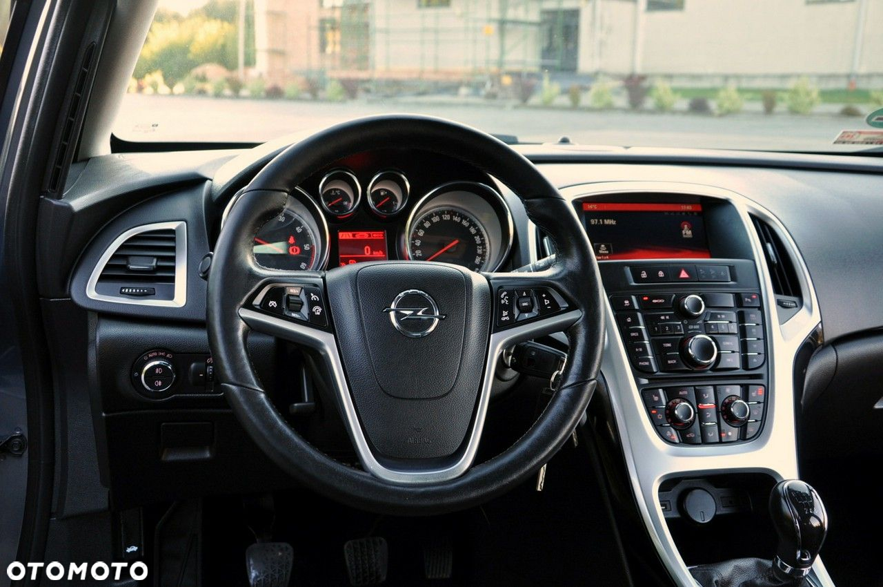 Opel Astra - 29