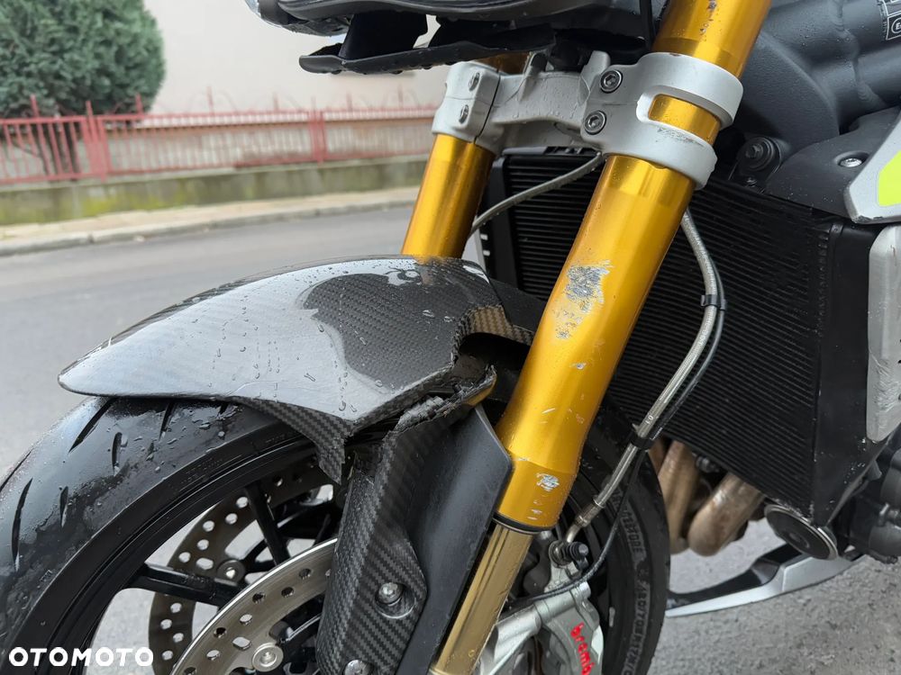 Triumph Speed Triple - 21