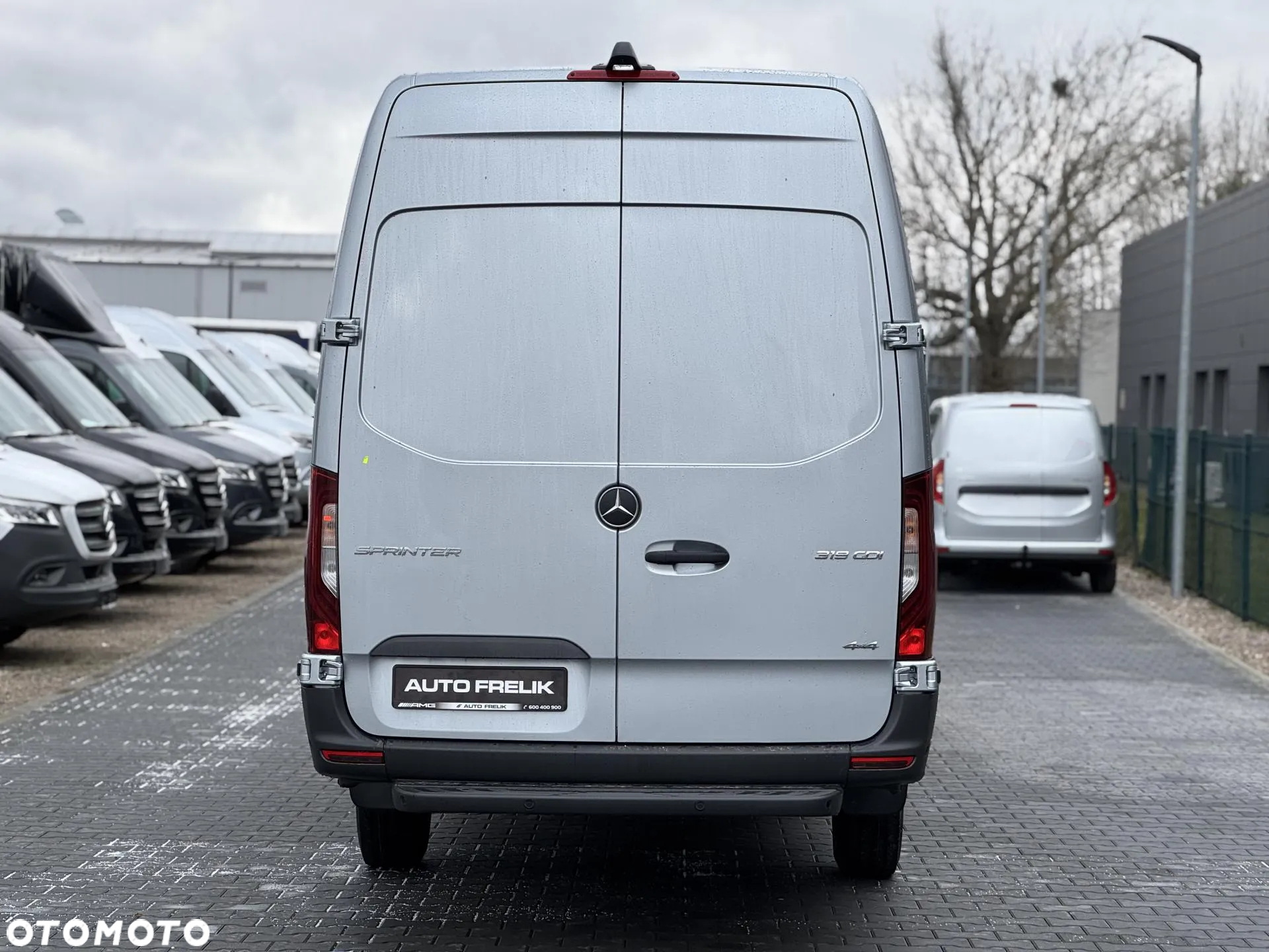 Mercedes-Benz Sprinter - 7