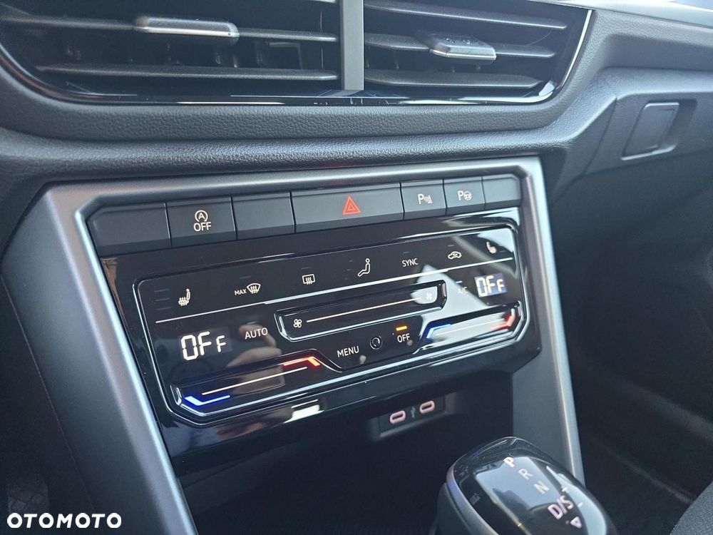 Volkswagen T-Roc 1.5 TSI Life Plus DSG - 21