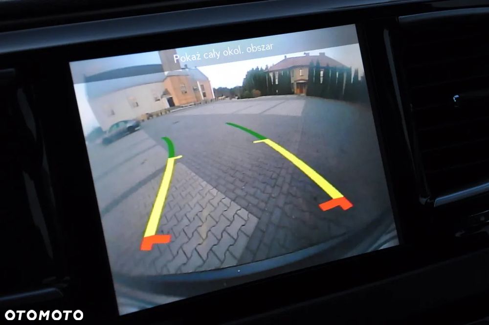 Chrysler Pacifica - 31