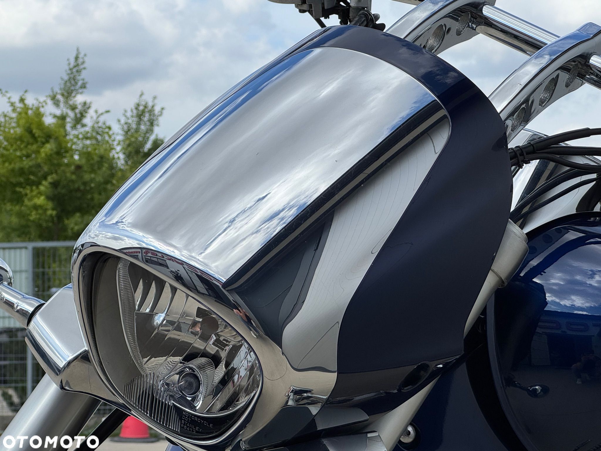 Suzuki Intruder - 8