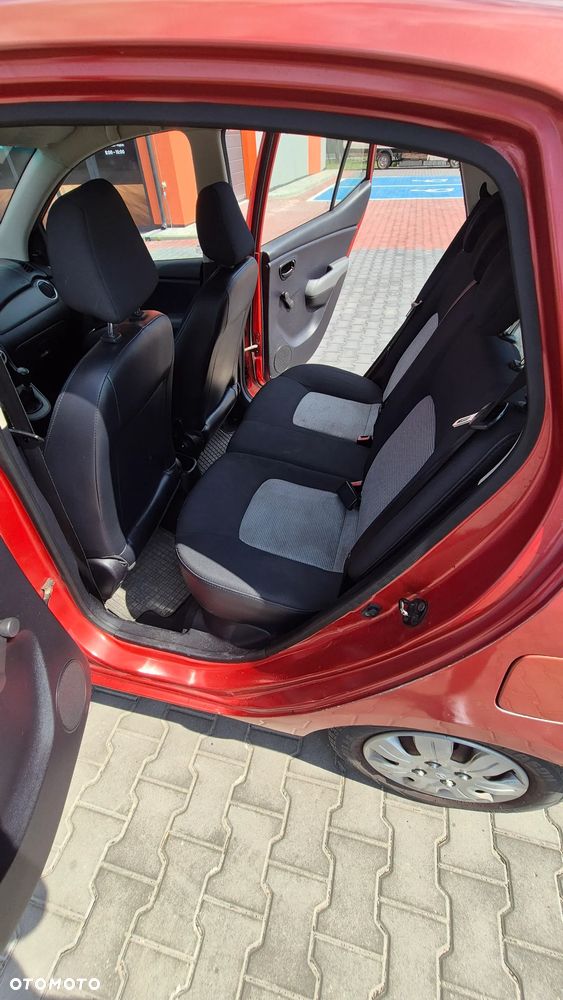 Hyundai i10 1.1 Classic + - 19