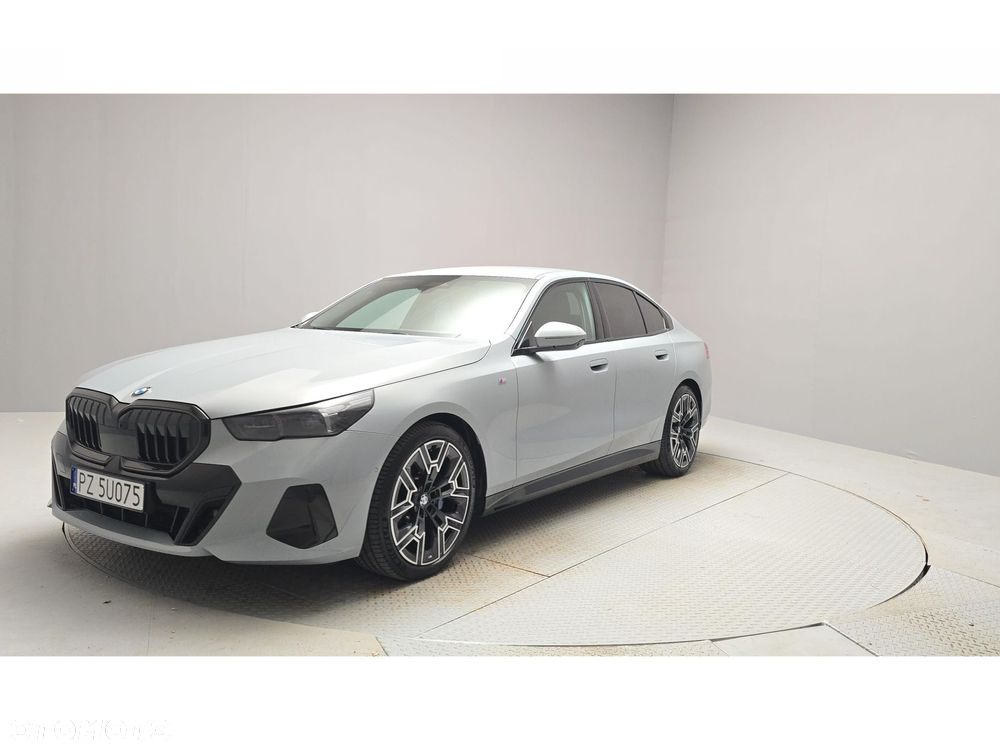 BMW Seria 5 - 1
