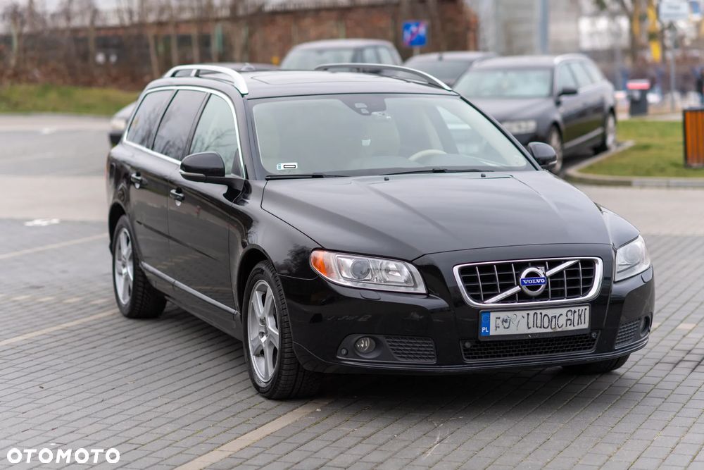 Volvo V70 D3 Summum - 2