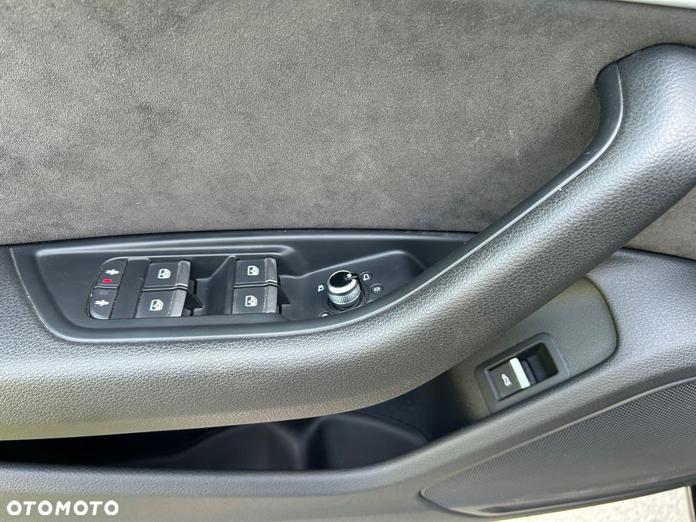 Audi A4 Avant 2.0 TDI DPF S line Sportpaket - 20