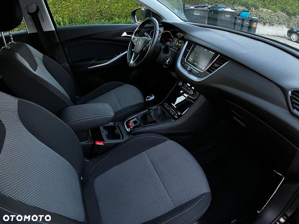 Opel Grandland X 1.5 CDTI Enjoy S&S - 17