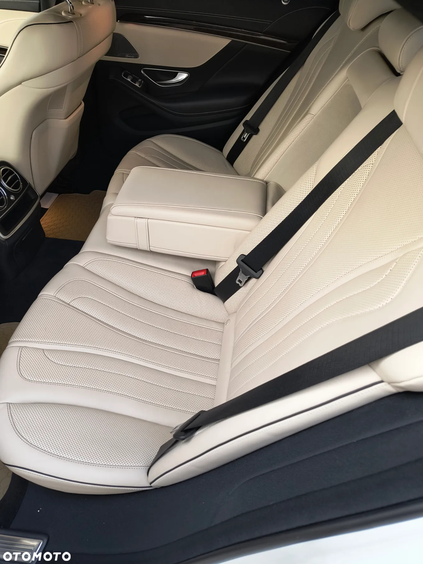 Mercedes-Benz Klasa S 400 d 4-Matic 9G-TRONIC - 4