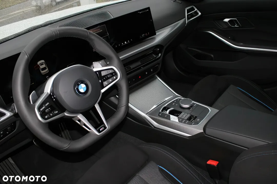 BMW Seria 3 318i M Sport - 6