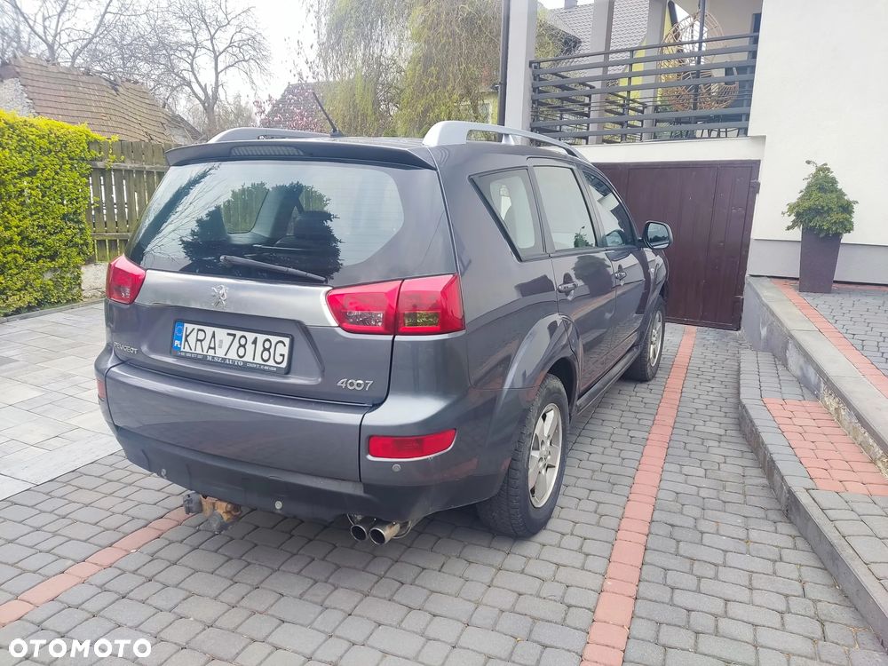 Peugeot 4007 HDI FAP 5-Sitzer Active - 2