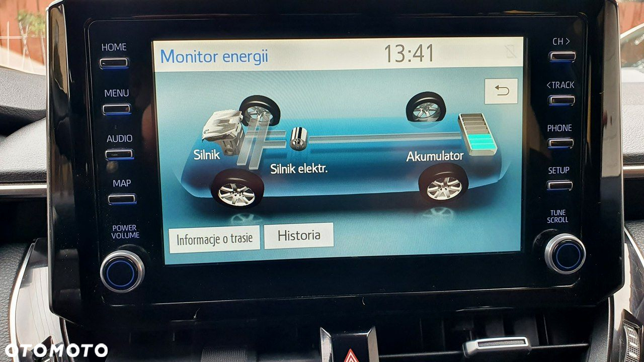 Toyota Corolla 1.8 Hybrid Comfort - 22