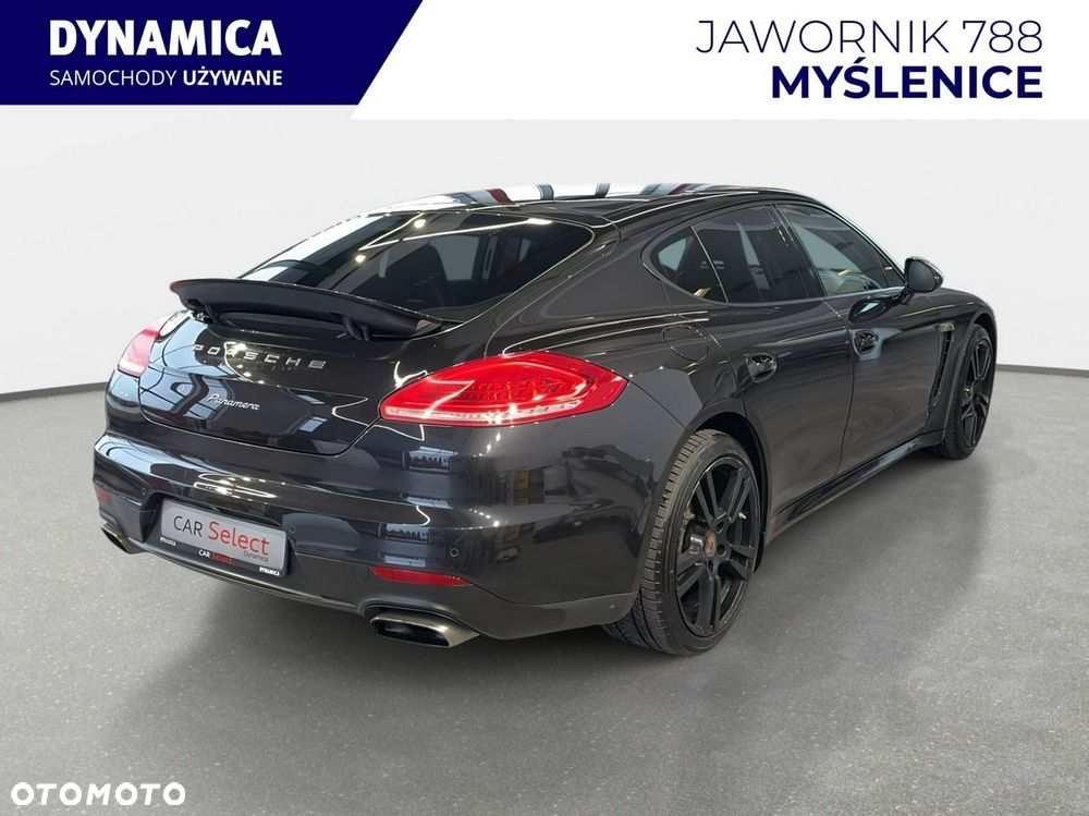 Porsche Panamera - 9
