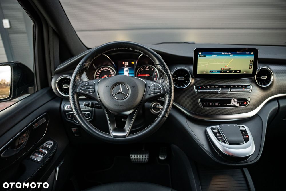 Mercedes-Benz Klasa V 300 d lang 9G-TRONIC Avantgarde - 30