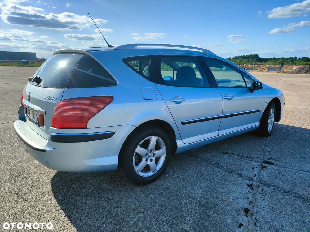 Peugeot 407 1.6 HDI SR Komfort EU4 - 5