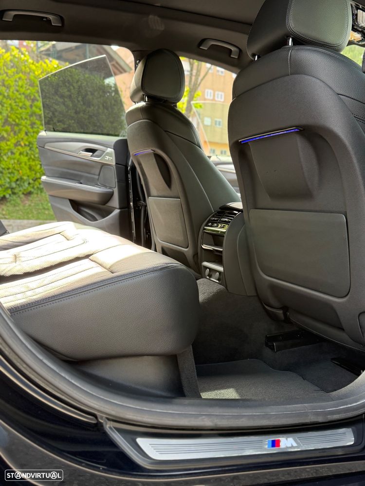 BMW 620 Gran Turismo d Pack M - 12