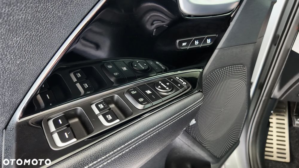 Kia Niro 1.6 GDI 2WD Spirit - 14