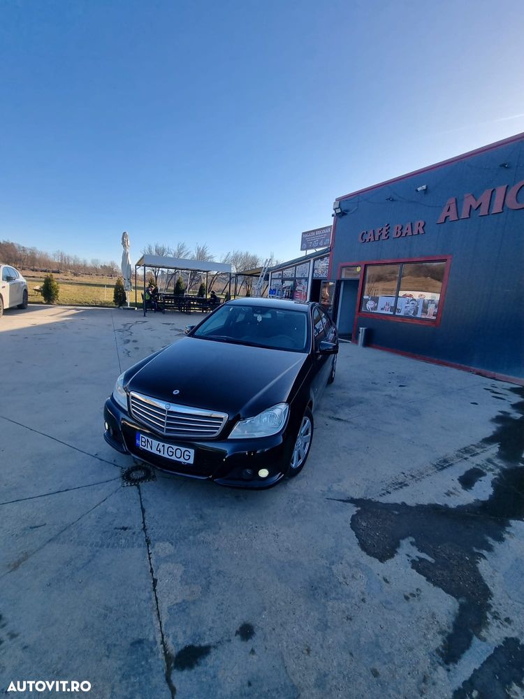 Mercedes-Benz C 180 CDI DPF (BlueEFFICIENCY) - 4