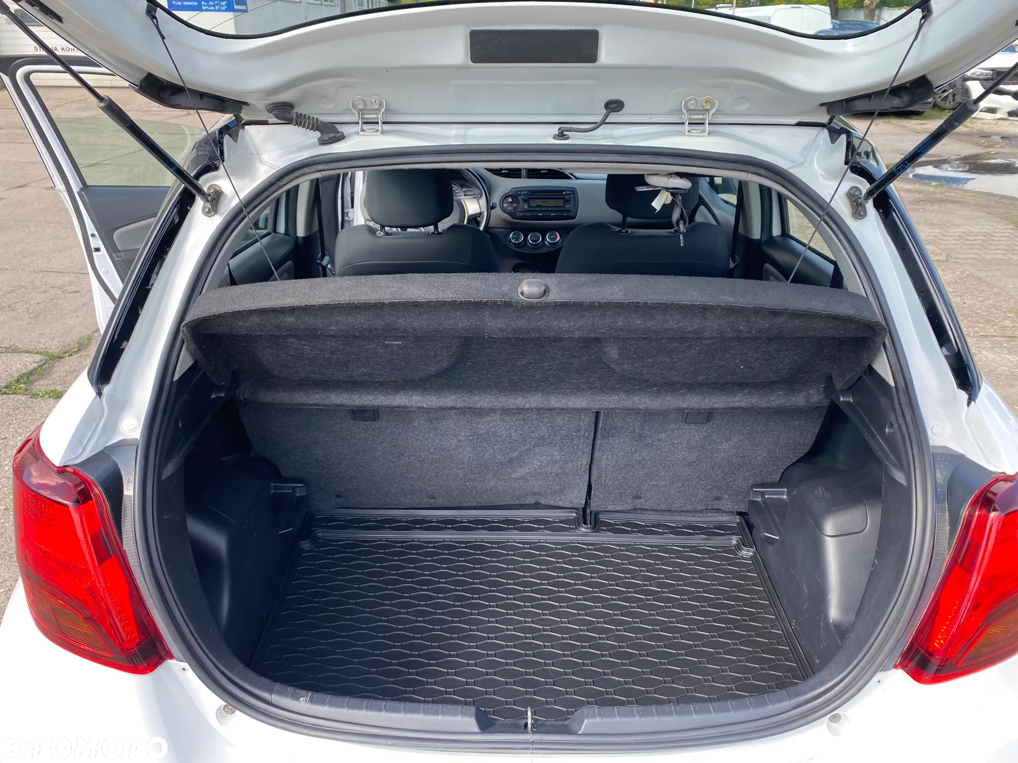 Toyota Yaris 1.0 Life - 15