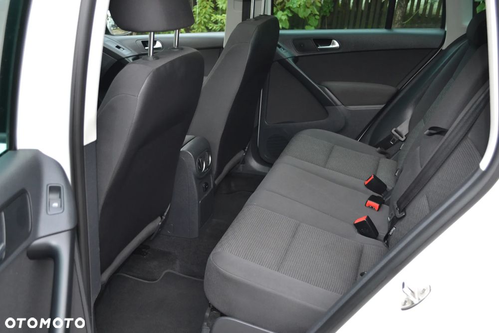 Volkswagen Tiguan 1.4 TSI 4Motion Trend & Fun - 11