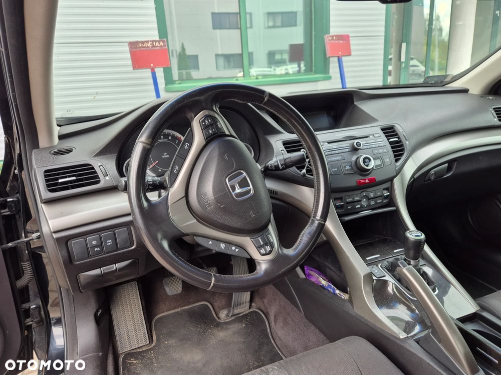 Honda Accord 2.0 Executive - 6