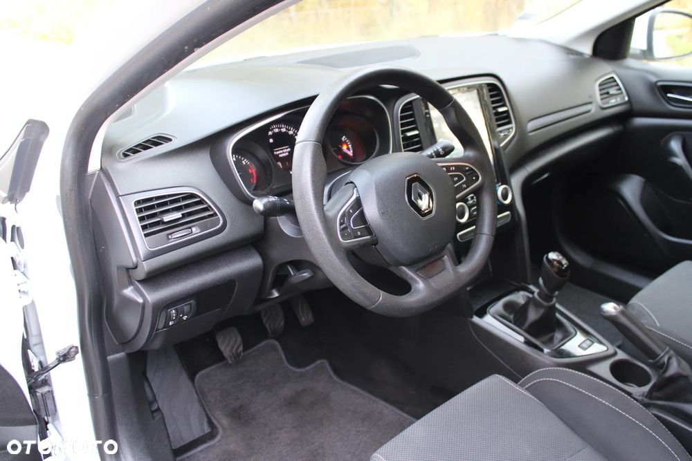 Renault Megane - 18
