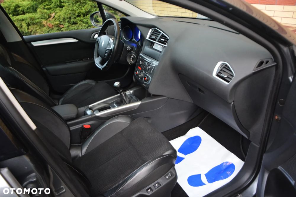 Citroën C4 HDi 150 Exclusive - 35