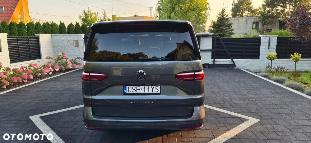 Volkswagen Multivan 2.0 TDI L2 Life DSG - 9