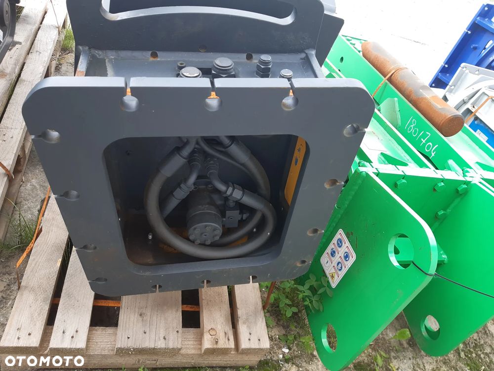 Szczęka wyburzeniowa, HAMMER MUSTANG RH 20 gryzak, hydrauliczna obrotowa 15-22 tony - 6