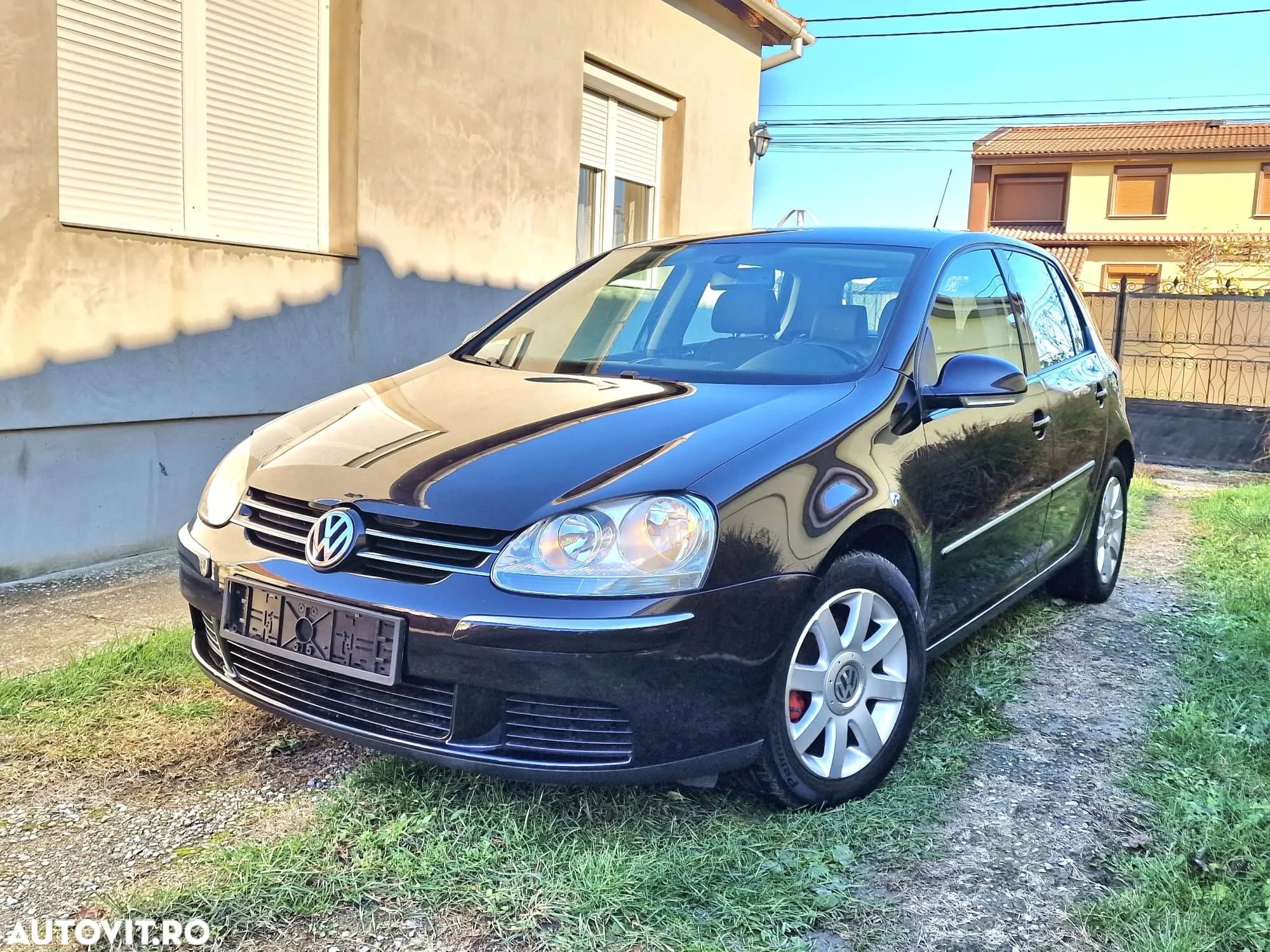 Volkswagen Golf 1.6 Comfortline - 1