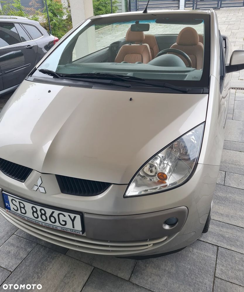 Mitsubishi Colt 1.5 - 6
