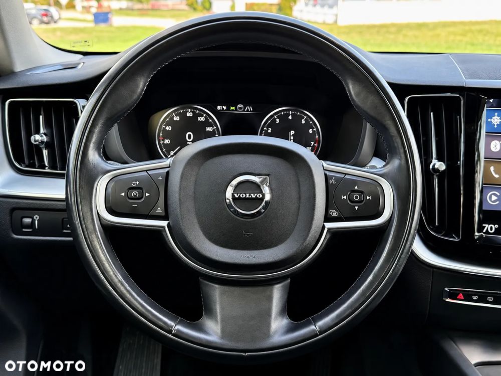 Volvo XC 60 - 18