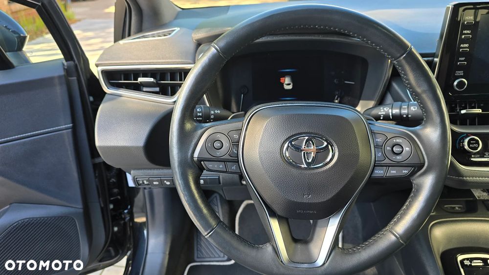 Toyota Corolla - 11