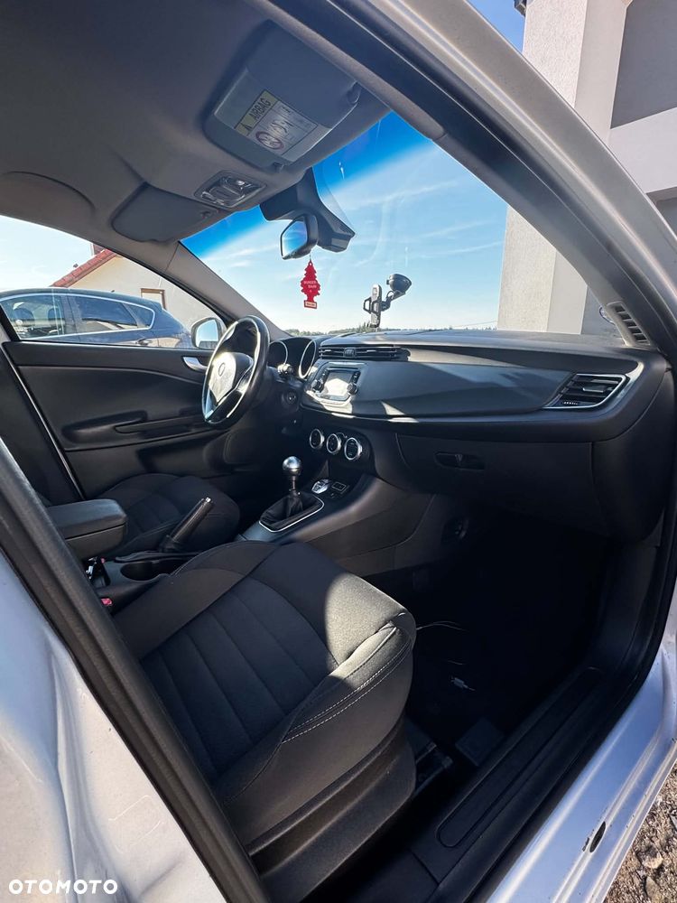 Alfa Romeo Giulietta 1.4 TB MultiAir - 8