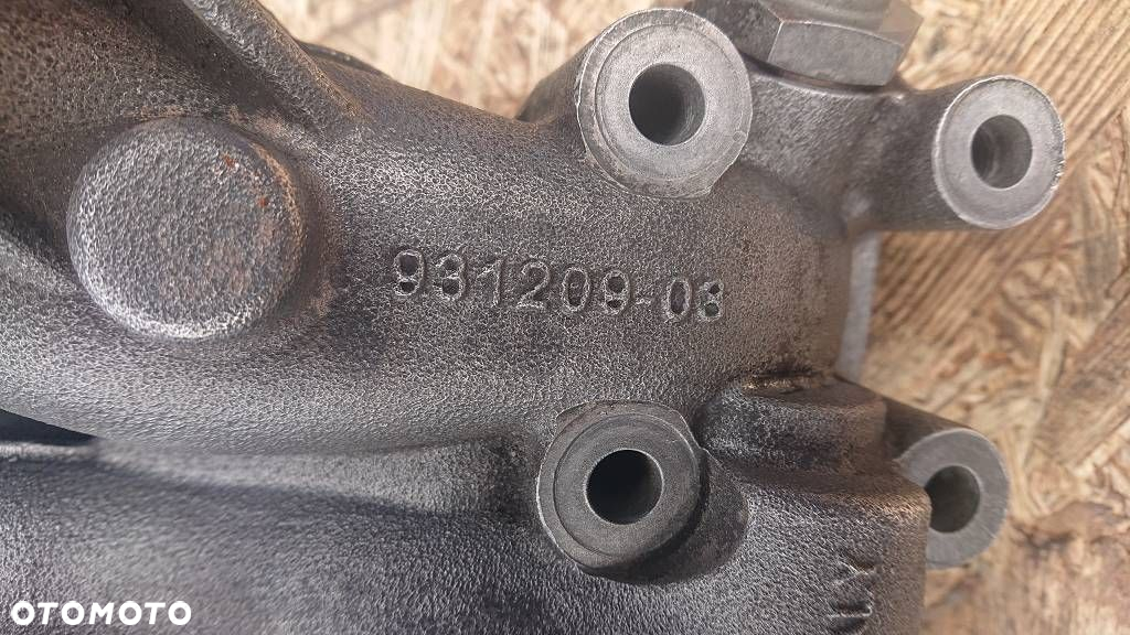 # DAF XF105 XF 105 OBUDOWA POMPY WODY - 3