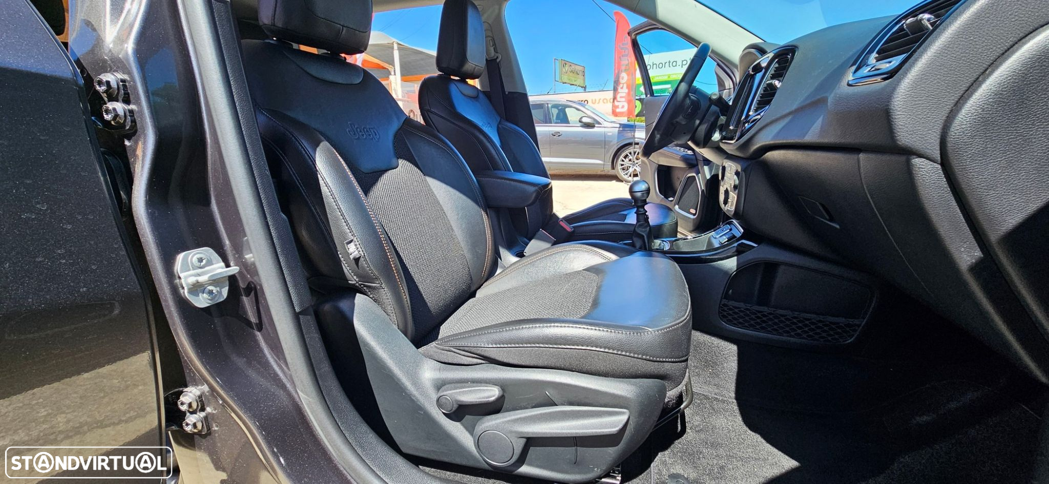 Jeep Compass 1.6 M-Jet Limited - 16