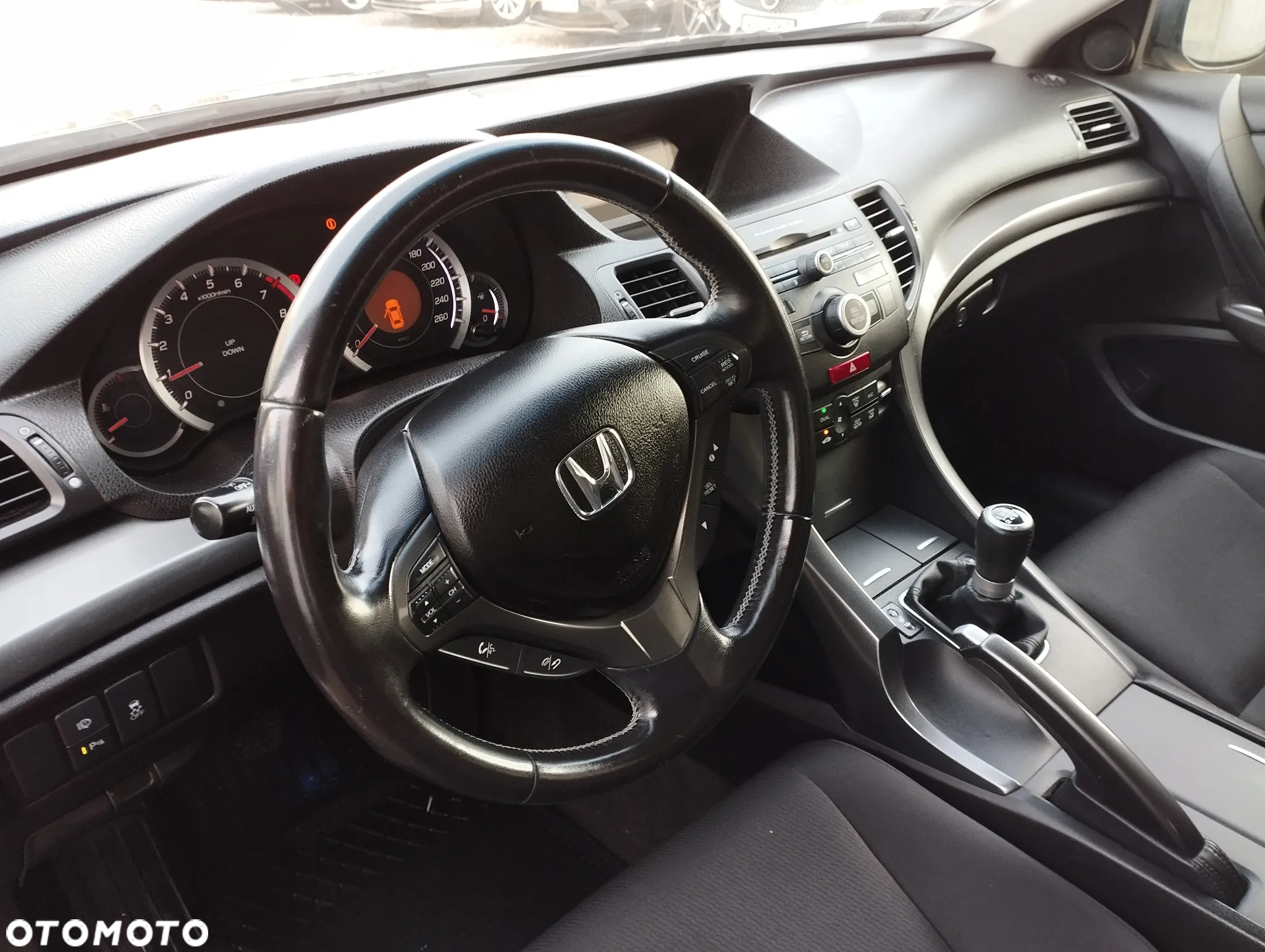 Honda Accord 2.0 Comfort - 20