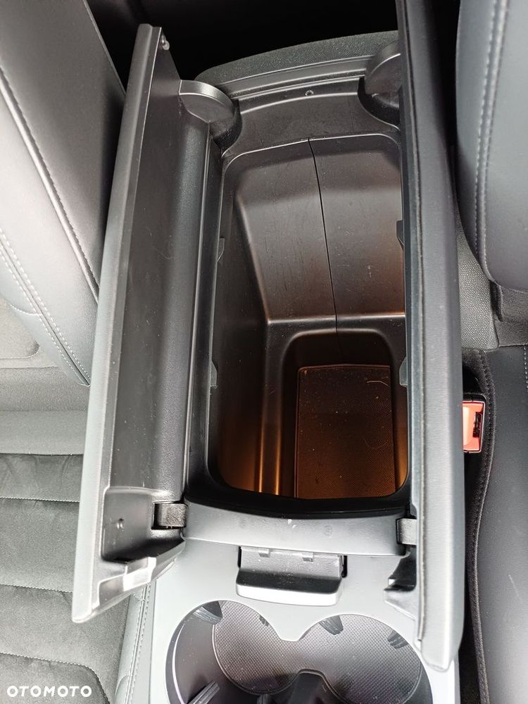 Citroën C5 Aircross 1.5 BlueHDi Max EAT8 - 32