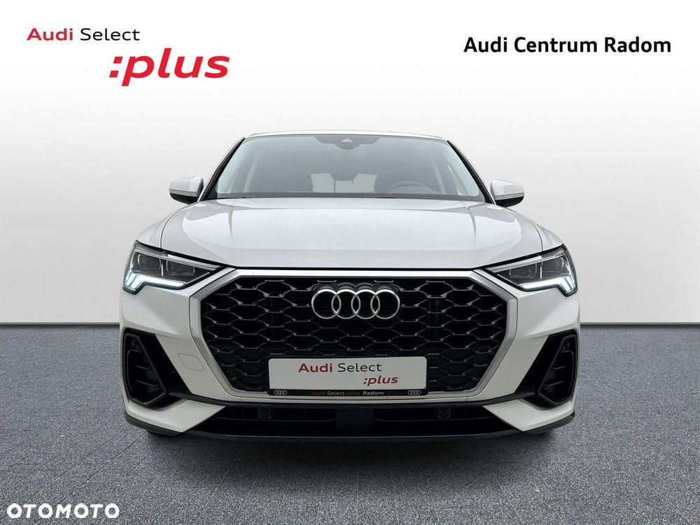 Audi Q3 Sportback - 8