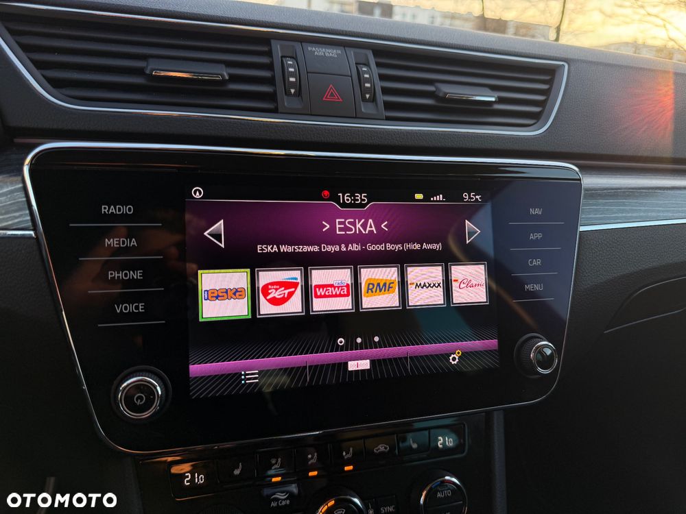 Skoda Superb 2.0 TDI Style DSG - 13