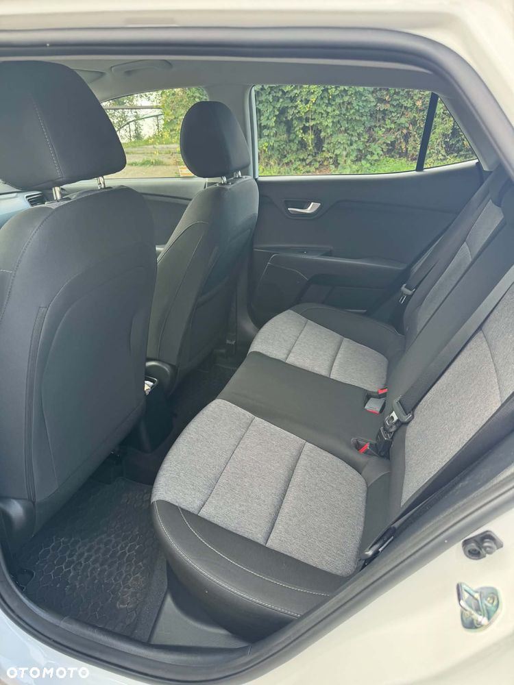 Kia Stonic 1.2 M - 19